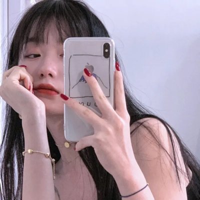 皇上，废后她又双叒掉马了